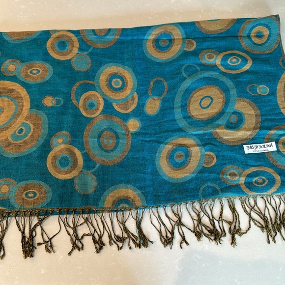 Reversible Turquoise & Brown Circle Print Fringe Pashmina Wrap Scarf or Sarong - Picture 11 of 13